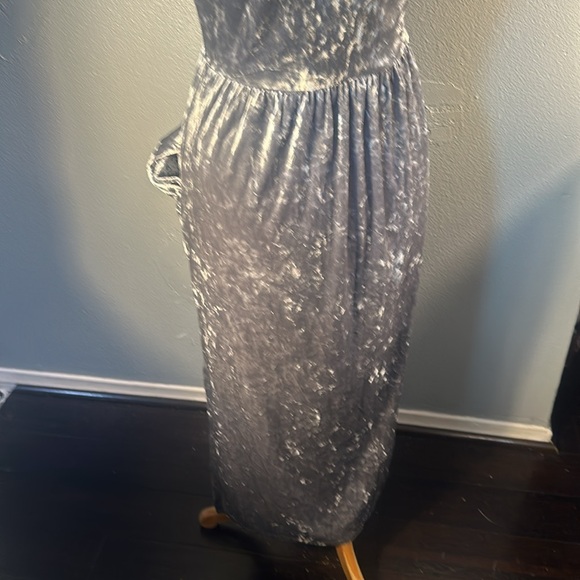 Silver velvet dress long with pockets. Size M - Picture 6 of 7